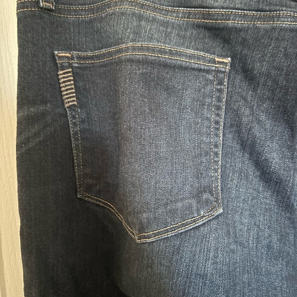 PAIGE Dark Blue Manhattan Boot Cut Women's Jeans - Picture 6 of 6